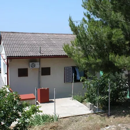 By The Sea - 5125 Daire