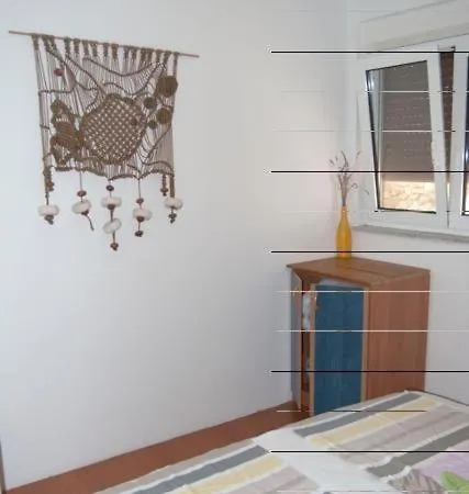 Apartment By The Sea - 5125