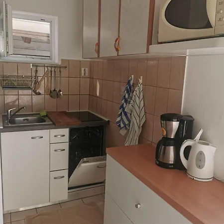 By The Sea - 5125 Daire *