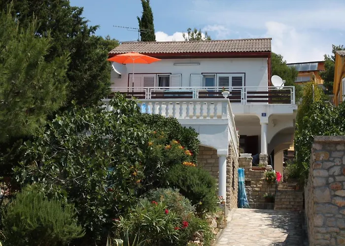 By The Sea - 5125 Murter